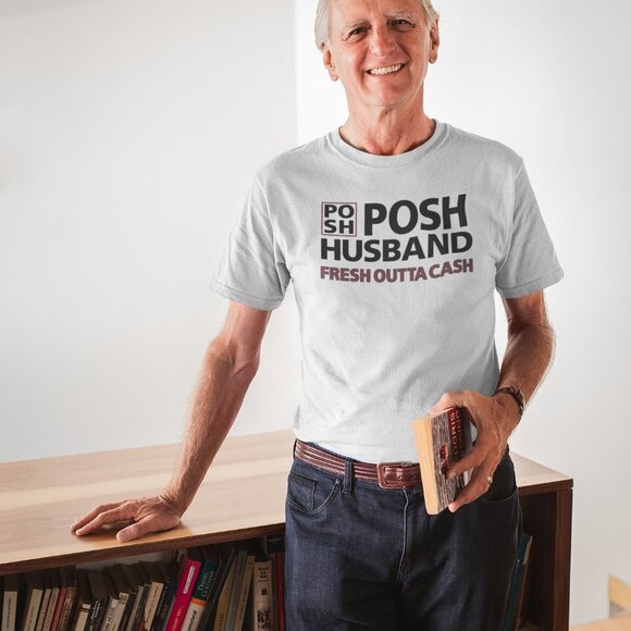 NWT ALL SIZES UNISEX Posh Husband fresh outta cash white t-shirt Adult CREWNECK - Picture 3 of 7